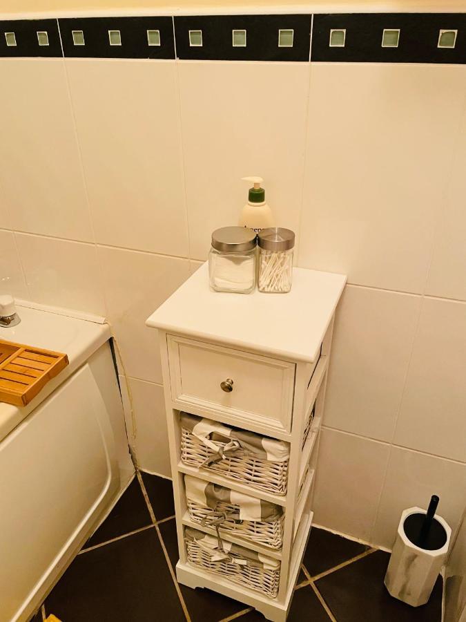A Room In Central Park Apts Carrick on Shannon エクステリア 写真